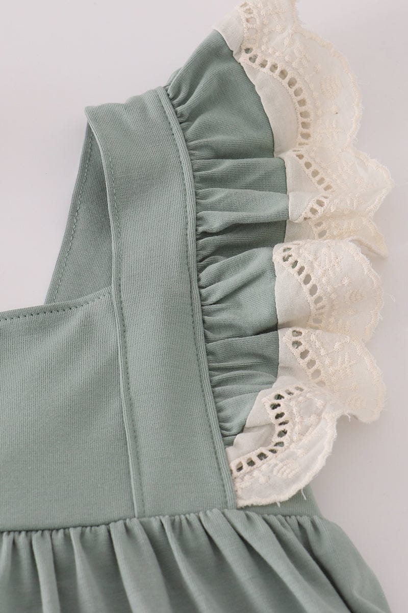 Sage lace ruffle pants set
