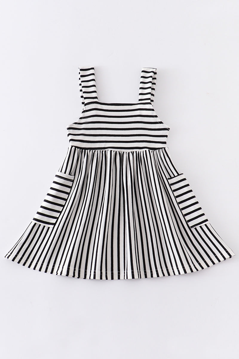 Black stripe strap girl dress