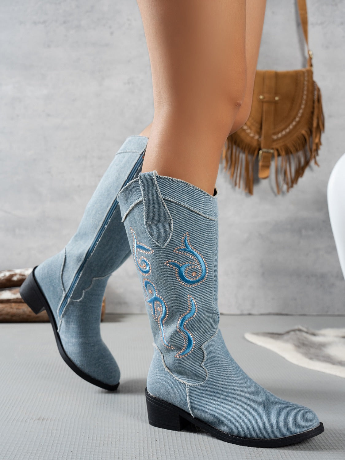 Embroidered Point Toe Block Heel Boots