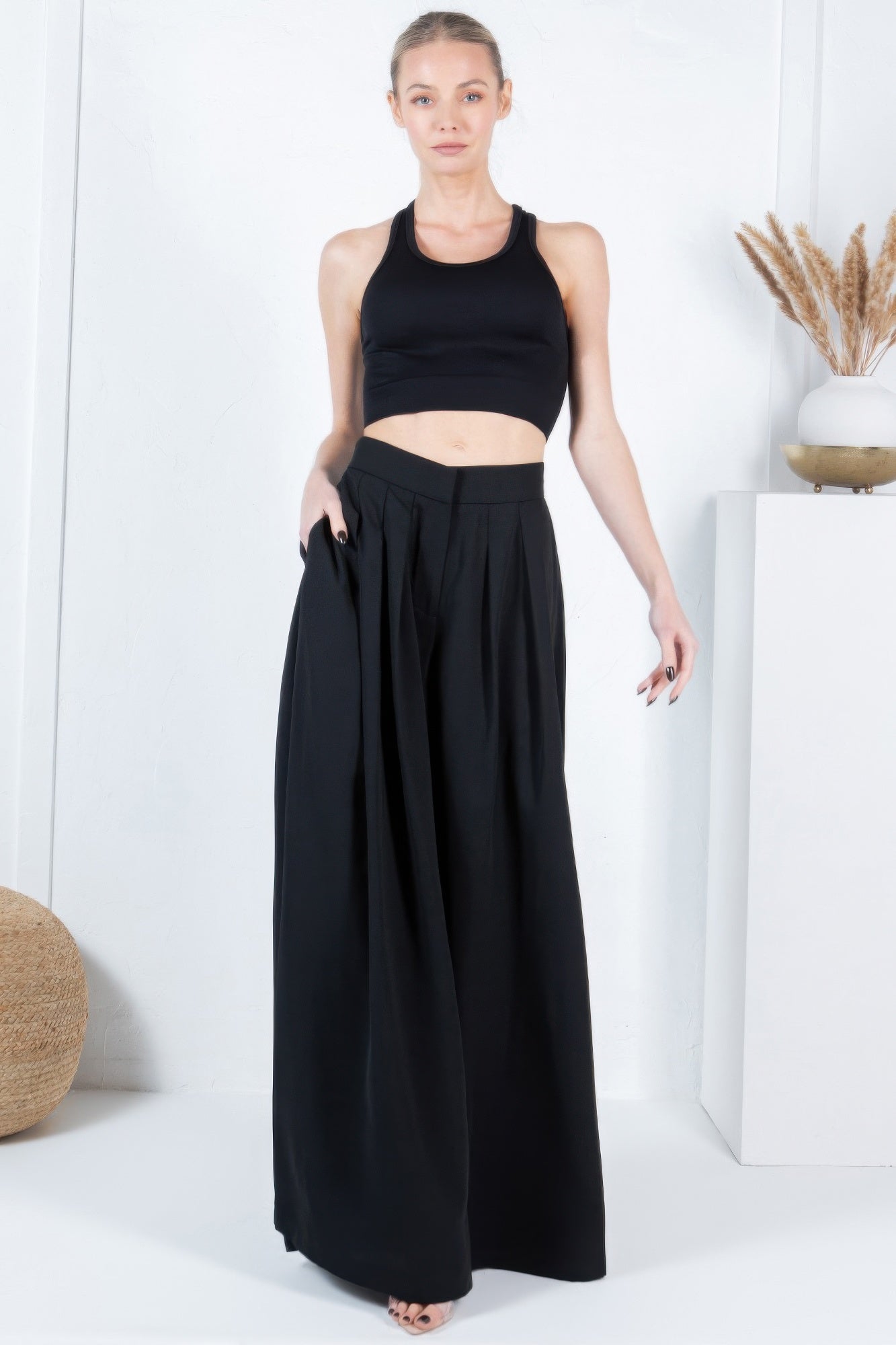 Large Hem Wide Leg Pleated Solid Pants