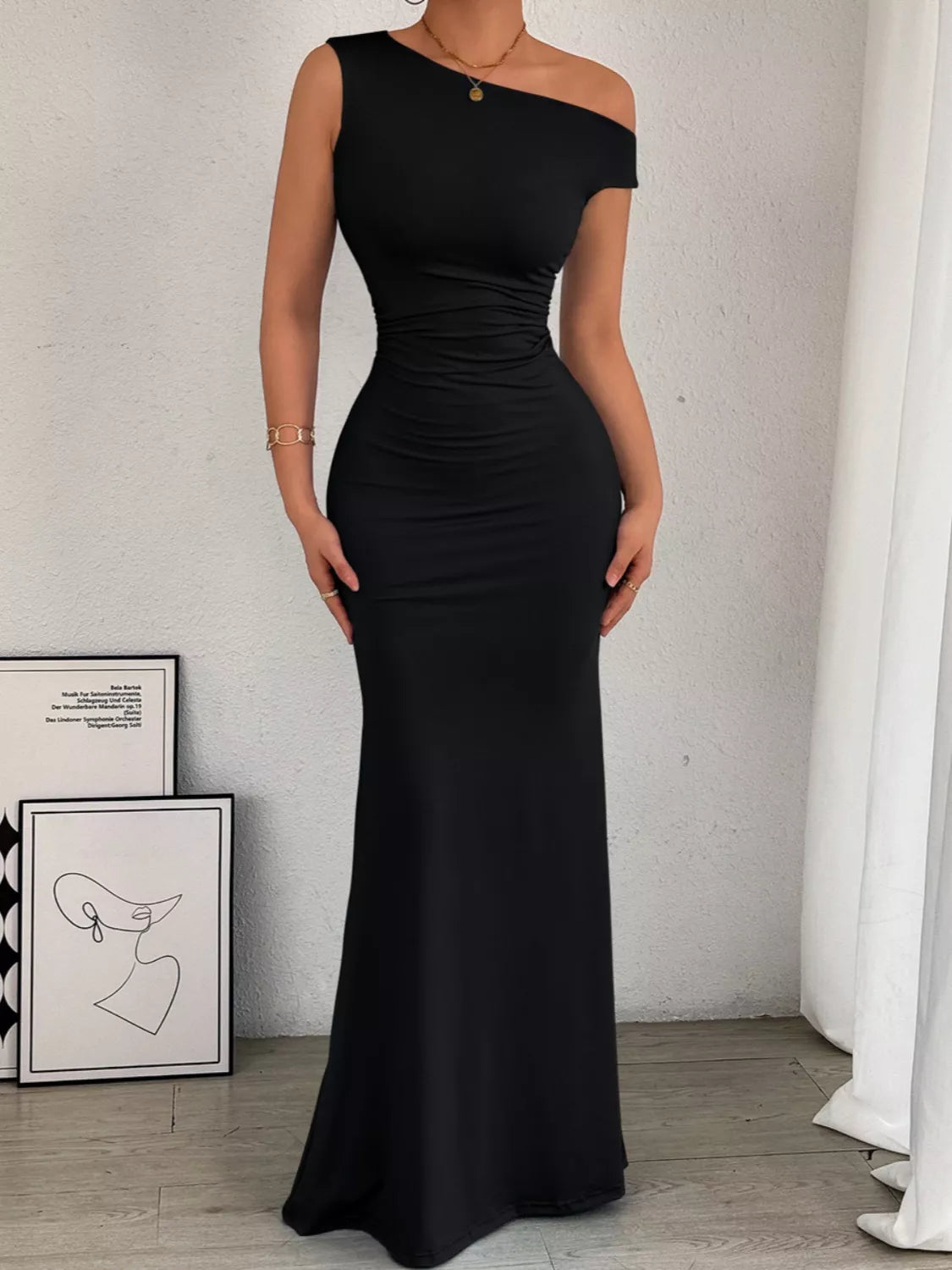 Sleek One-Shoulder Ruched Maxi Dress