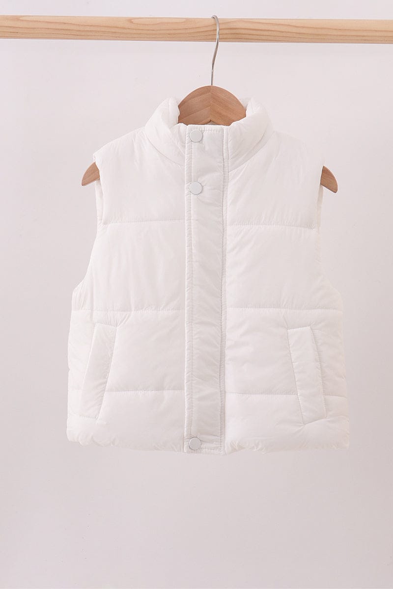 White mom&me puffer vest